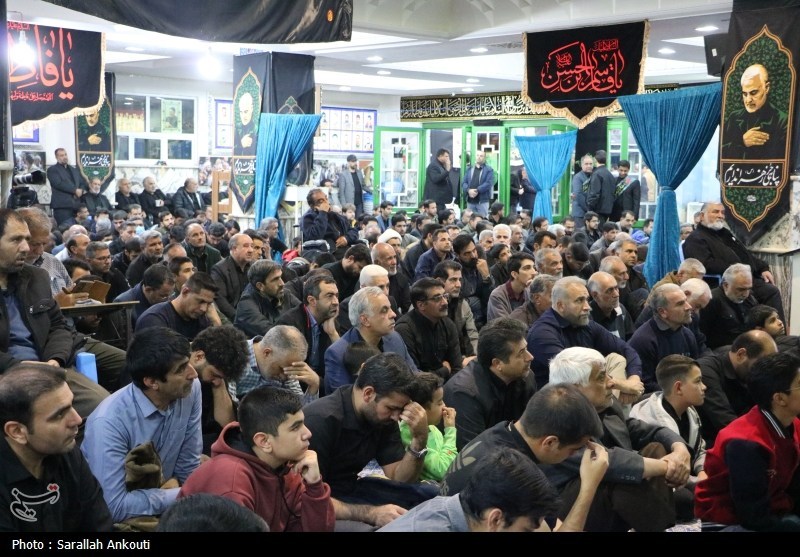 فاطمیه‌ای غم‌انگیز در کرمان/ شب شهادت حضرت زهرا(س) در بیت‌الزهرا + تصاویر