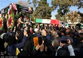 تشییع پیکر 8 شهید گمنام و شهید اکبر صفی صمغ آبادی در قزوین