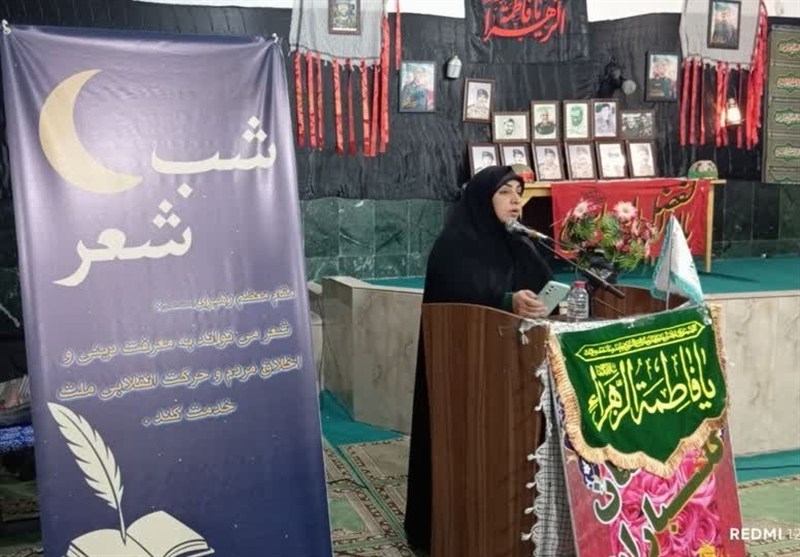 مراسم شب شعر فاطمی در تیپ 55 هوابرد شیراز