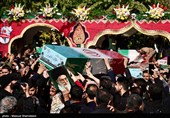 مراسم تشییع پیکر 100 شهید دوران دفاع مقدس در تهران 2
