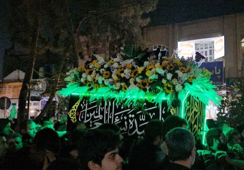 ورامین در سوگ بانوی دو عالم؛ آیین تشییع نمادین حضرت زهرا(س) برگزار شد