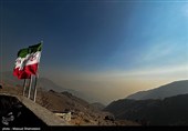 تهران زیر چتر دود