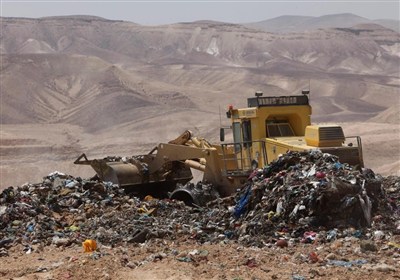رسانه عبری اسرائیل همچنان در میان زباله‌ها غرق می‌شود