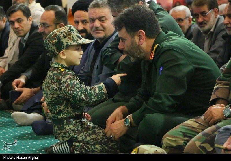 روایت یک حضور پرشور/ جمعیتی به وسعت عشق گرد آمده بودند اخبار استان زنجان , سپاه پاسداران انقلاب اسلامی ,