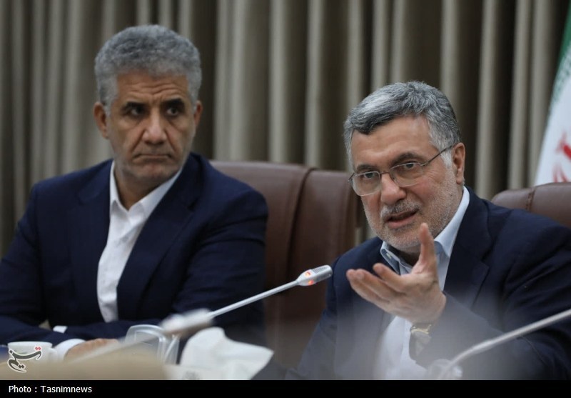 ابراز نگرانی وزیر بهداشت از کاهش نرخ باروری در قم؛ شاخص جمعیت به ۱٫۶۴ رسید