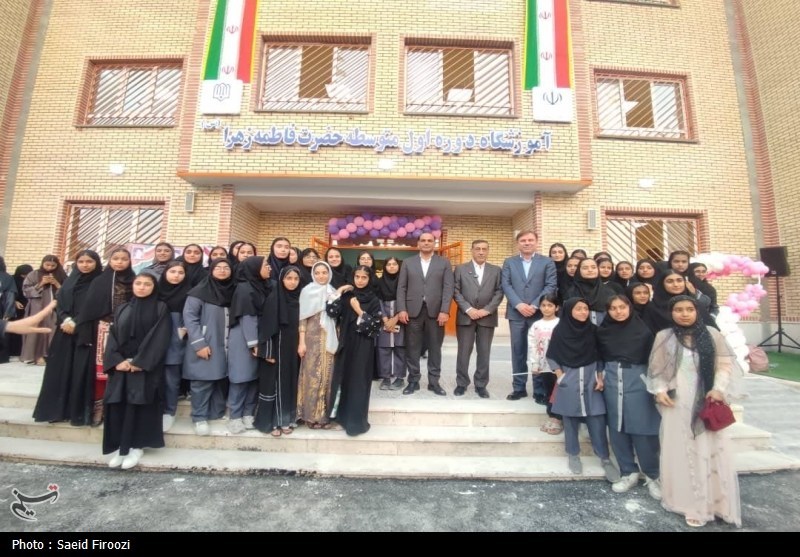 افتتاح مدرسه 12 کلاسه مصوبات سفر رئیس جمهور در عسلویه+تصویر