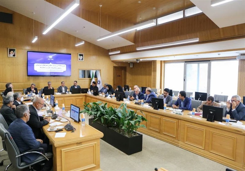 کاهش موانع در معادن خراسان رضوی نیازمند واگذاری اختیارات اجرایی است