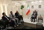 نشست استاندار اردبیل با رایزنان بازرگانی  و هیئت‌های اقتصادی