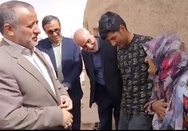 روزی که گوش میر به چشم آمد