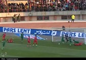 حاشیه‌های نیمه اول شمس‌آذر _ پرسپولیس