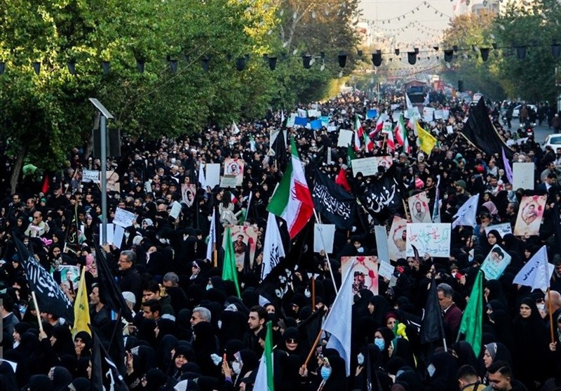 تجمع نمازگزاران و دغدغه‌مندان حوزه فرهنگ علیه اباحه‌گری و بی‌بندوباری در حجاب و عفاف/ درخواست موکد برای اقدام و عمل