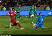 دیدار تیم‌های فوتبال شمس آذر قزوین و پرسپولیس