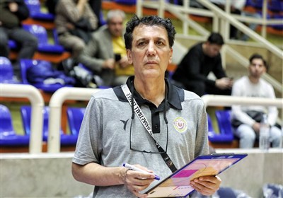 محمودیان: به دنبال بهانه برای باخت نیستیم؛ توپ‌هایمان وارد سبد نشد و به خودمان باختیم