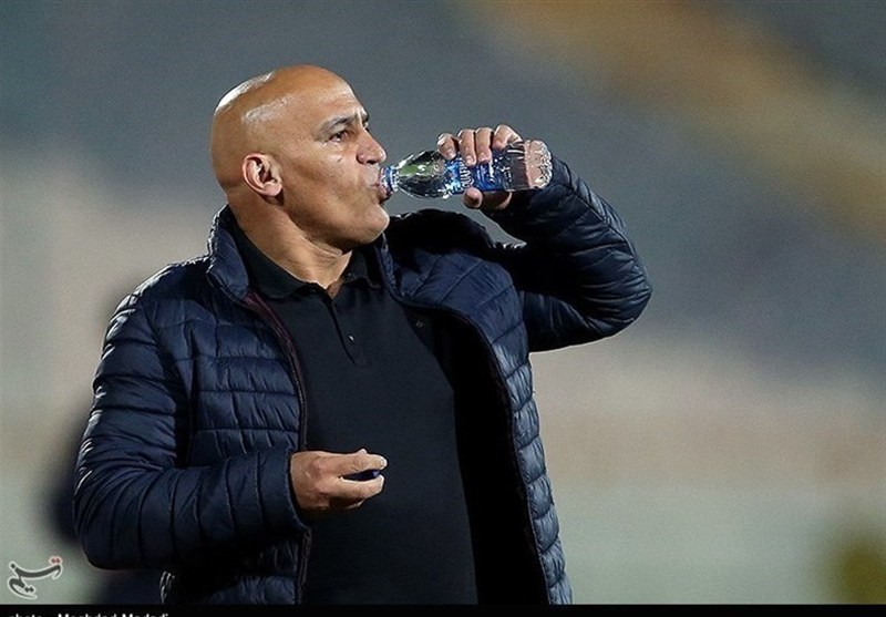 المدرب الإيراني علي رضا منصوريان يتولى قيادة فريق الطلبة العراقي