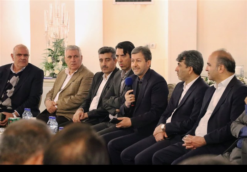 قول مساعد استاندار اصفهان برای پیگیری مطالبات صنعتگران شهرک جی