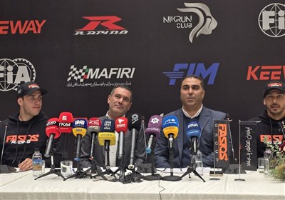 پازندمهر: آنهایی که دست‌شان به فرمان خودرو نخورده است اظهارنظر غیرکارشناسی می‌کنند