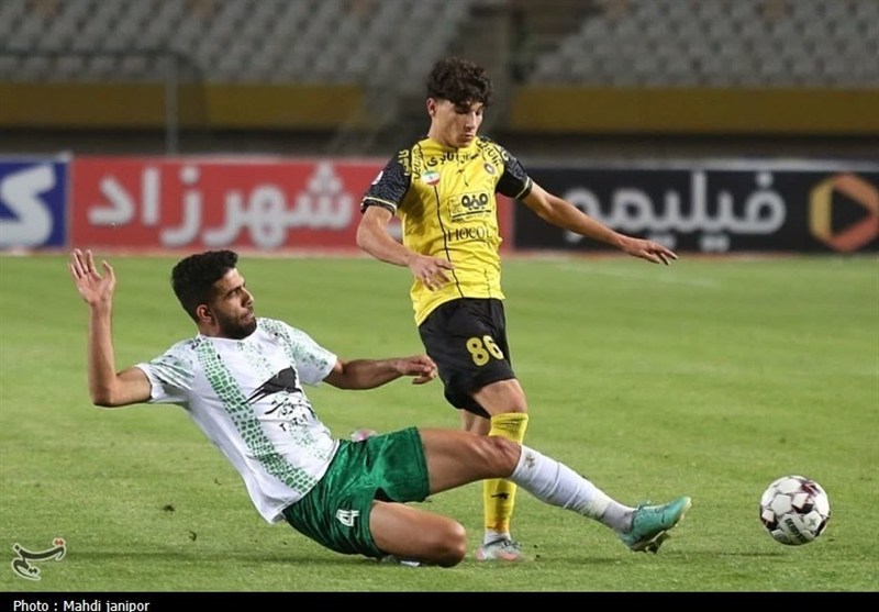 قادری: بازیکنان خیبر از دقیقه 5 وقت‌کشی کردند/ روزهای خوب ذوب‌آهن هم می‌رسد