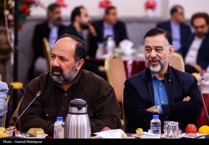 نشست صمیمانه رئیس مجلس با مدیران رسانه‌های کشور