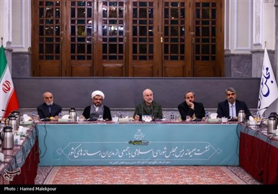 دیدار مدیران رسانه‌ها با قالیباف