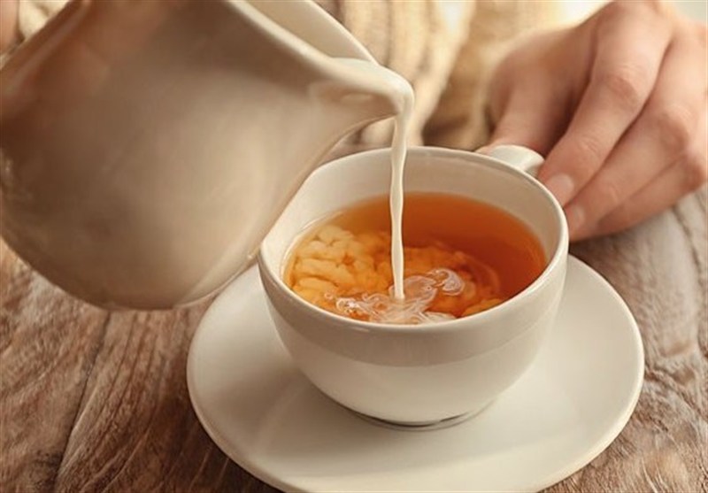 نماینده مجلس: برخی وزارتخانهها به جای چای ایرانی از چای انگلیسی استفاده میکنند!