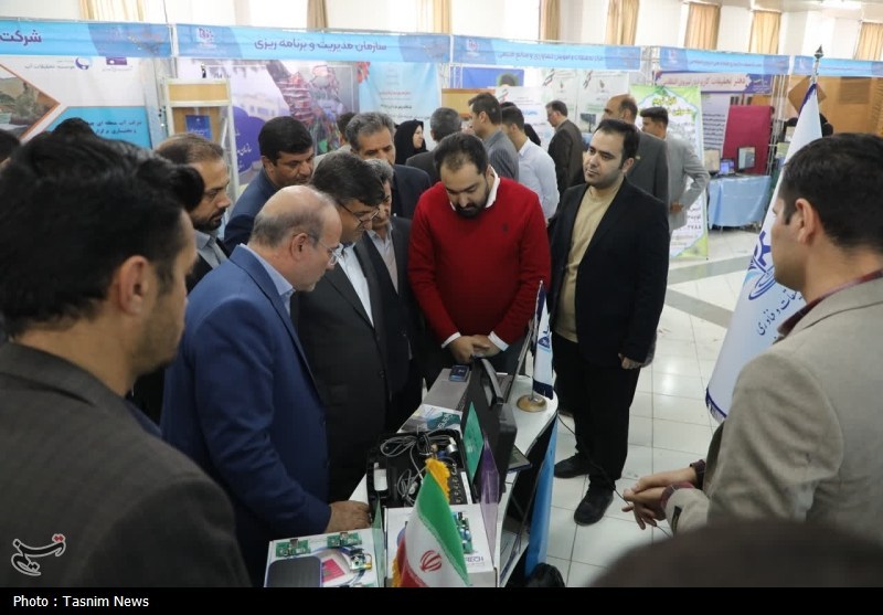 نمایشگاه دستاوردهای پژوهش چهارمحال و بختیاری افتتاح شد + تصاویر اخبار استان چهارمحال و بختیاری ,
