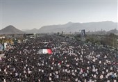 Yemenis Mark Independence, Condemn Israeli Crimes