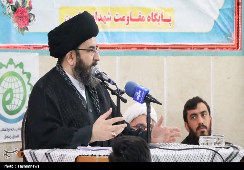 ایمان و مقاومت، کلید پیروزی ملت ایران است