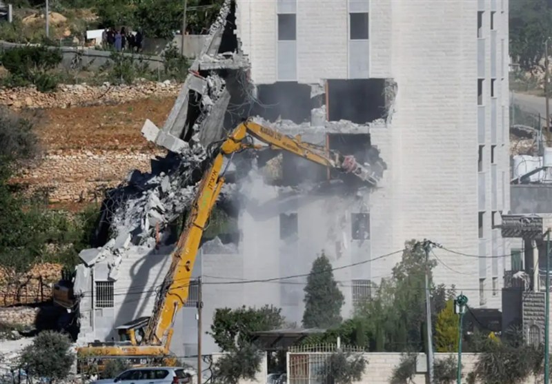 Israeli Regime Launches Raids in Jenin, Damaging 700+ Homes