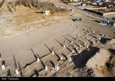 اهالی این روستا نخستین ‌سالن ورزشی خودجوش ایران را می‌سازند