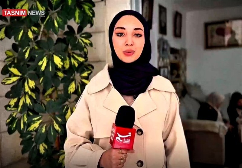 من رواية الألم إلى عيشه: حكاية اعتقال الصحفية فرح أبو عياش"