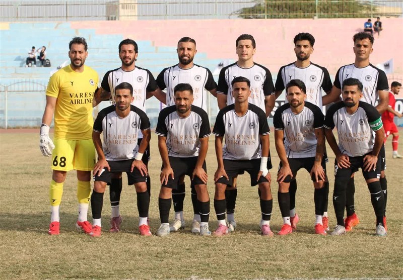 شاهین بندرعامری در بوشهر ستارگان سرخ تهران را گلباران کرد