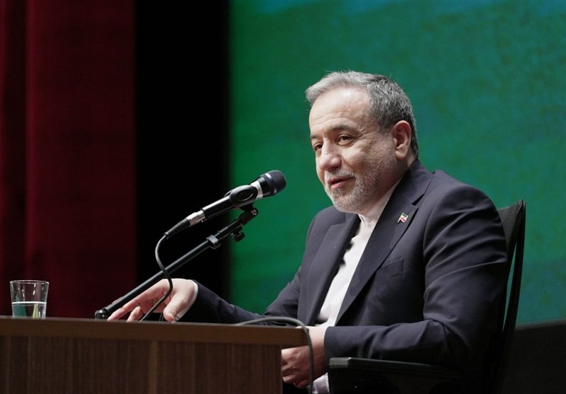 Araqchi Urges Boost to Iran’s Defense Power
