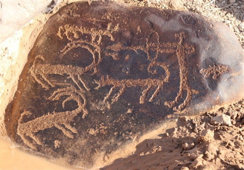گفت‌و‌گو| سنگ‌نگاره‌های چنارستان دلیجان در انتظار ثبت ملی