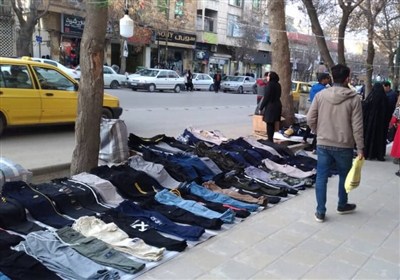 کرج در تسخیر دستفروشان/ وقتی فرصت اقتصادی به تهدید شهری بدل می‌شود/ چرا سکوت کرده‌اید؟