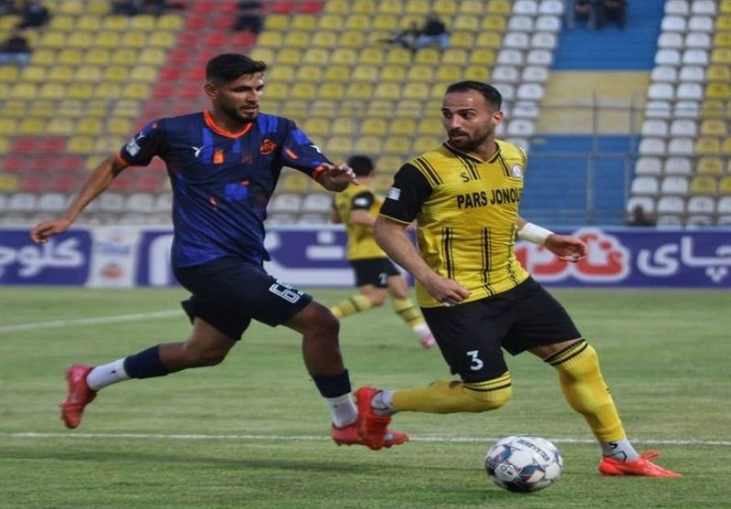 لیگ دسته اول فوتبال| مهاجری با برد آغاز کرد/ توقف نساجی در تهران