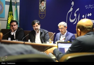 تأکید بر تسریع در تکمیل پروژه‌ها و ارتقای شاخص‌های استان قم