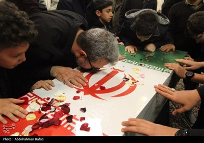 مراسم وداع با شهید گمنام درهمدان