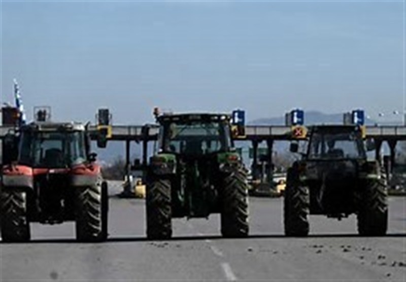 Greek Farmers Expand Blockades As Protests Intensify Nationwide