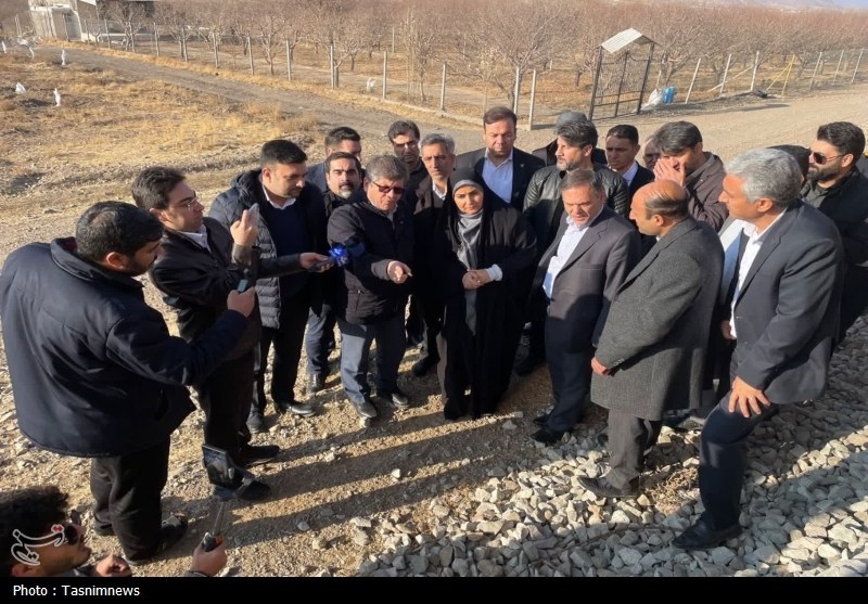 وزیر راه: عملیات ریل‌گذاری ‌دو خطه مسیر زنجان ـ قزوین به پایان رسید‌ + فیلم