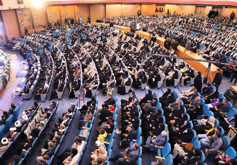 روایت هم‌پیمانی نسل‌های امنیت و ایمان در البرز/ ارادت کرجی‌ها به شهدای انتظامی+تصاویر