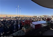 عطر شهادت در همدان؛ خاکسپاری شهید گمنام همزمان با وفات ام‌البنین(س)
