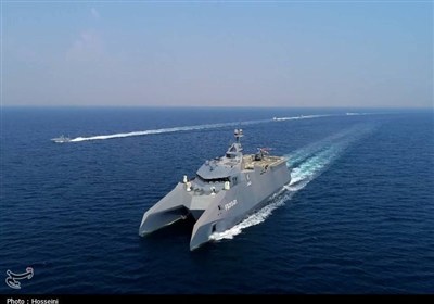 IRGC Issues Warning to US Warships in Iran’s Southern Waters