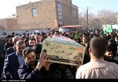 تشییع پیکر شهید گمنام دفاع مقدس درهمدان