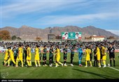 دیدار تیم های فوتبال خیبر خرم‌آباد و شمس آذر قزوین