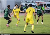 دیدار تیم های فوتبال خیبر خرم‌آباد و شمس آذر قزوین