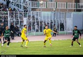 دیدار تیم های فوتبال خیبر خرم‌آباد و شمس آذر قزوین