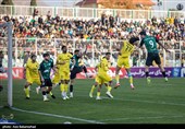 دیدار تیم های فوتبال خیبر خرم‌آباد و شمس آذر قزوین