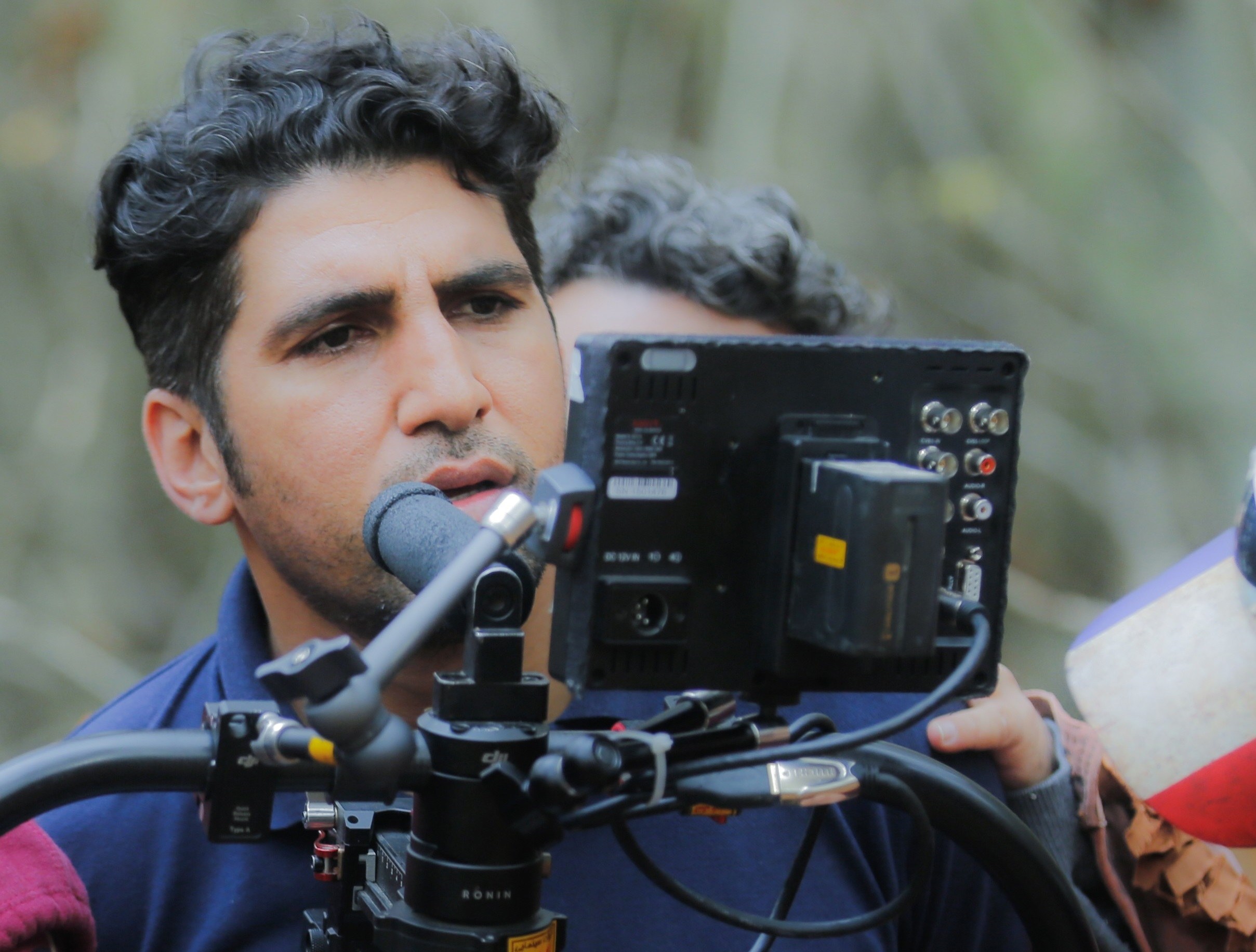 مستند «زمستان است»، داستان زندگی یک شکارچی و تلاش برای بقا در جغرافیای خشن زاگرس