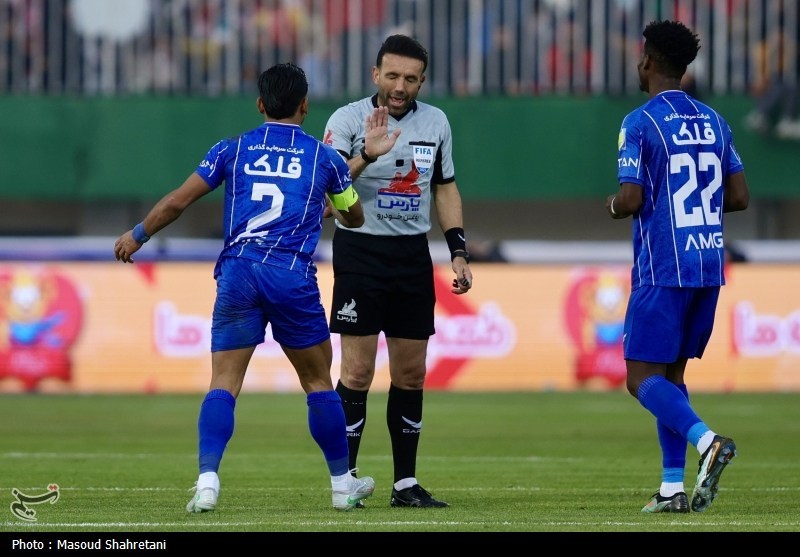 دیدار تیم های پرسپولیس و استقلال (1)