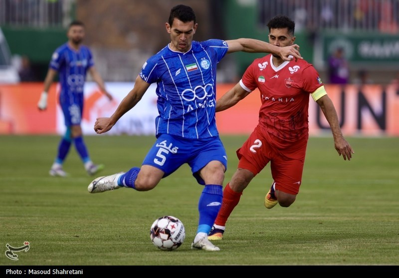 دیدار تیم های پرسپولیس و استقلال (1)